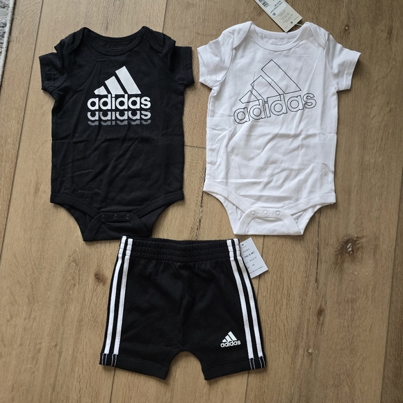 Nwt Adidas Baby Boys Logo Bodysuits and Shorts 3 Piece Set Giftable - Picture 1 of 7